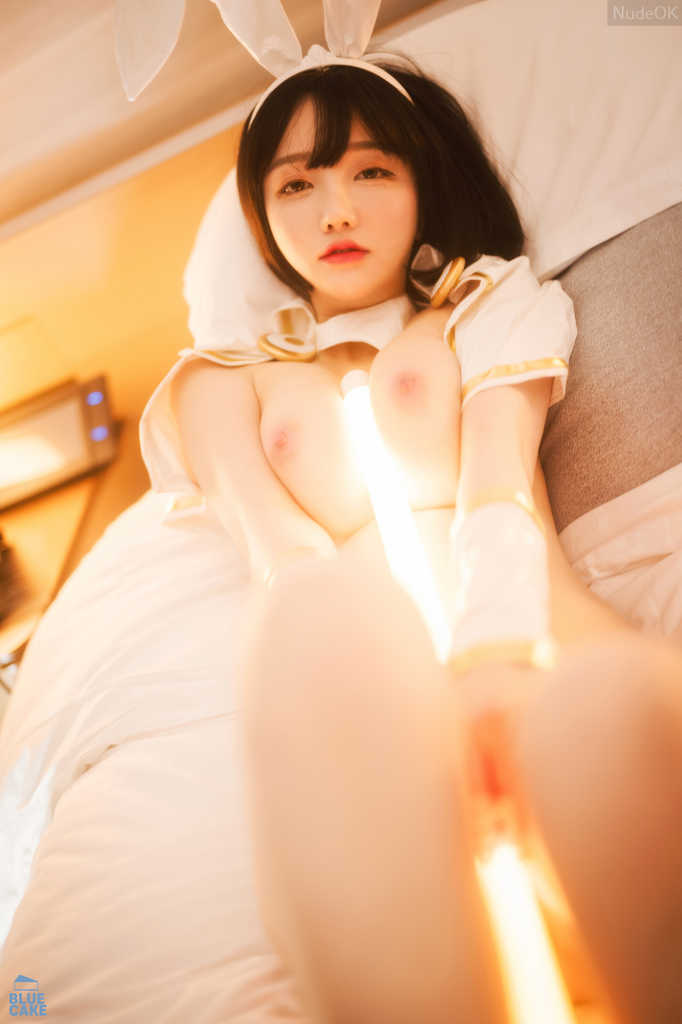 Son Ye Eun Model Korea Nude - NudeOK.Com; 