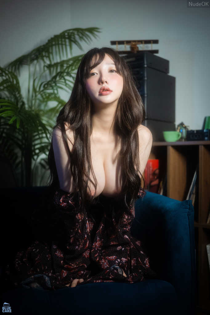 Son Ye Eun Uncensored Picture NudeOK.Com